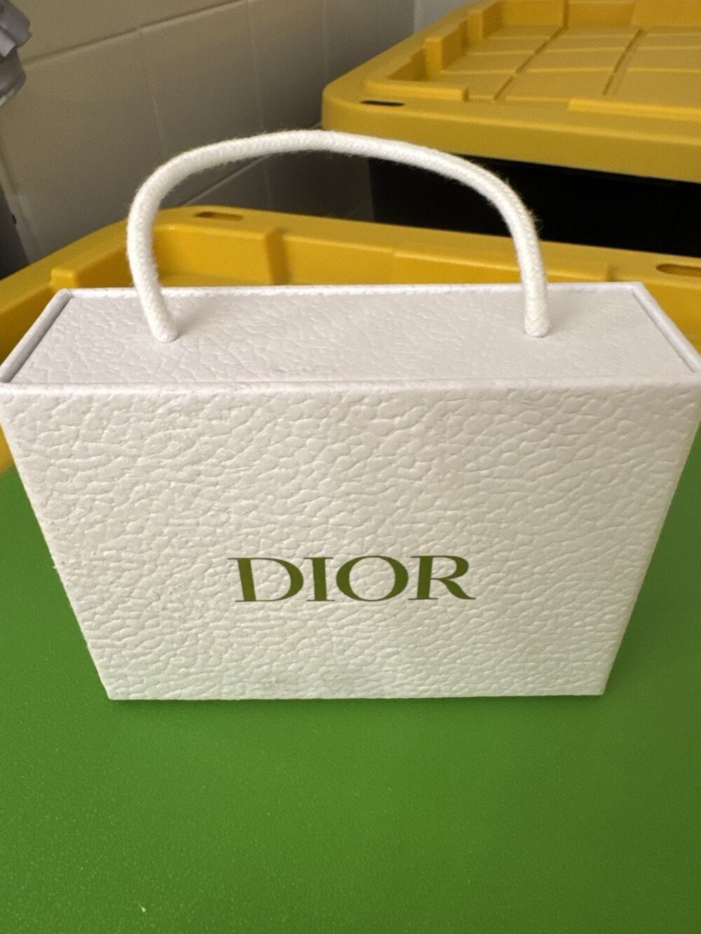 Dior White Gift Box Small Top Handle Logo Mini Decor Collectible Luxury Designer